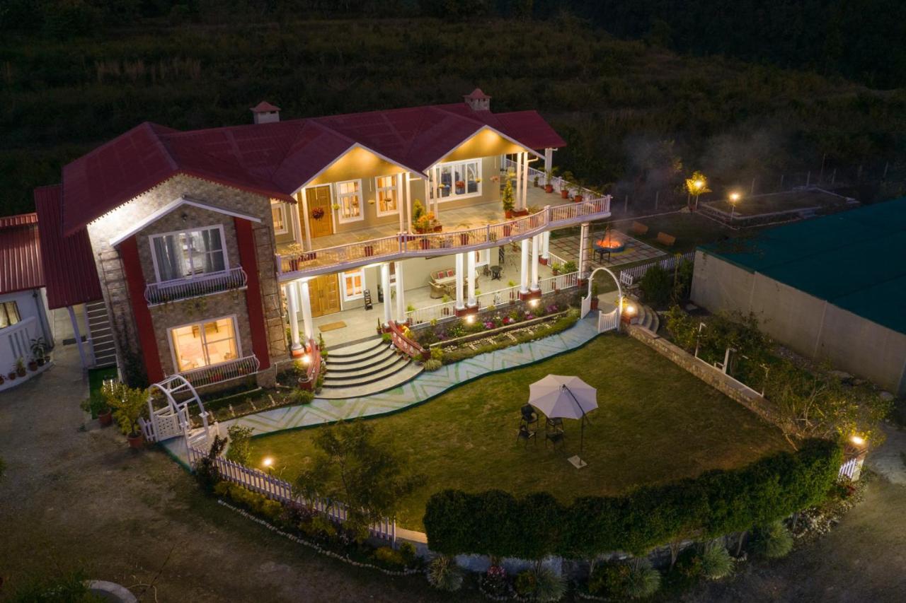 Stayvista At Silveroaks Cottage Дехрадун Екстериор снимка
