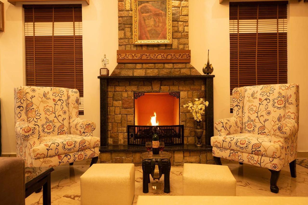 Stayvista At Silveroaks Cottage Дехрадун Екстериор снимка
