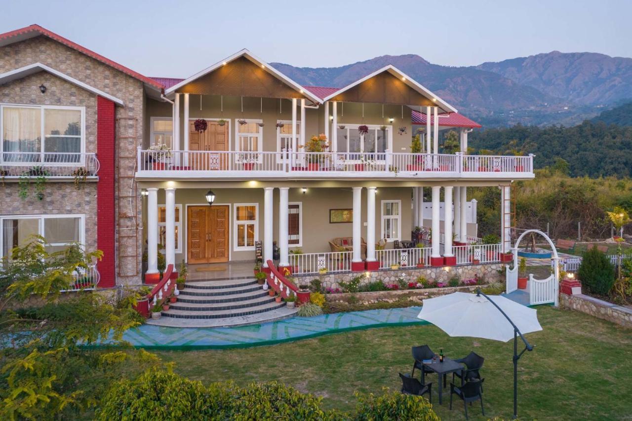 Stayvista At Silveroaks Cottage Дехрадун Екстериор снимка