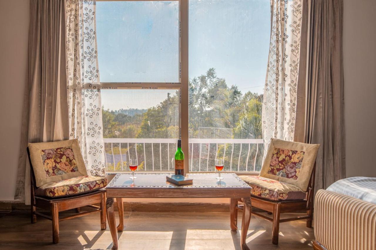 Stayvista At Silveroaks Cottage Дехрадун Екстериор снимка
