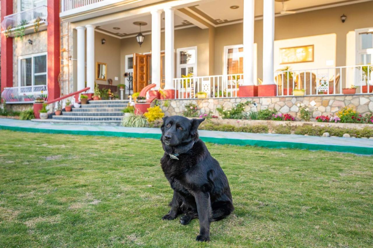 Stayvista At Silveroaks Cottage Дехрадун Екстериор снимка