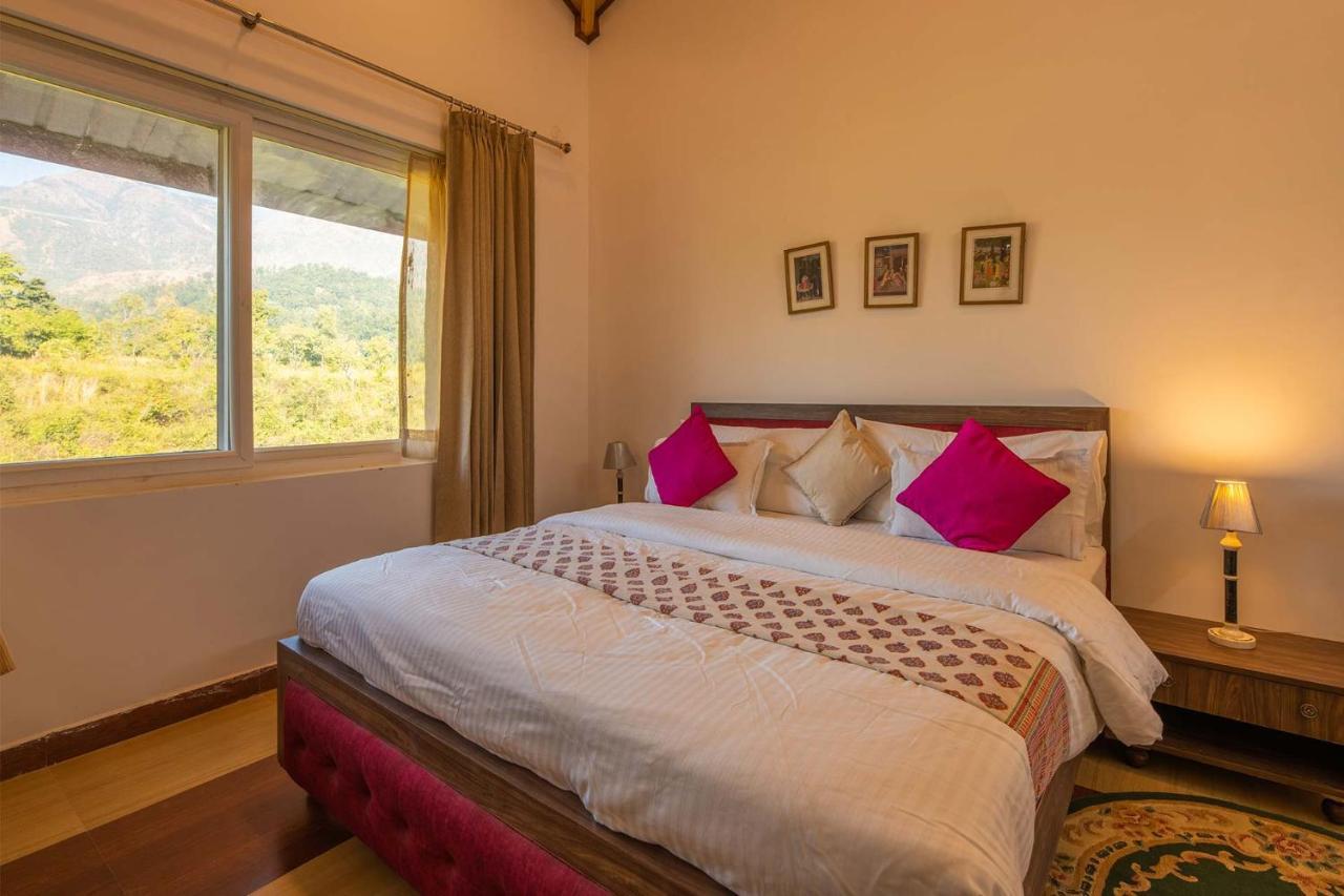 Stayvista At Silveroaks Cottage Дехрадун Екстериор снимка