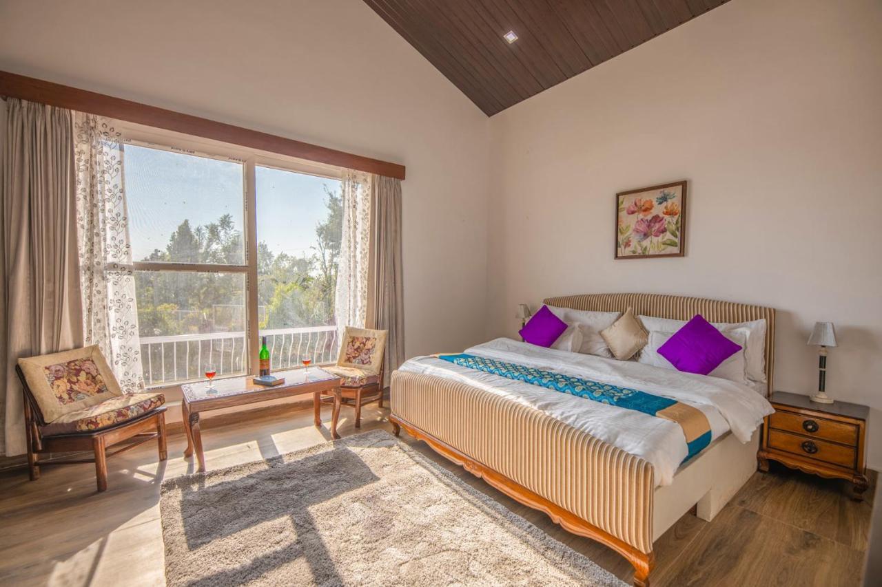 Stayvista At Silveroaks Cottage Дехрадун Екстериор снимка